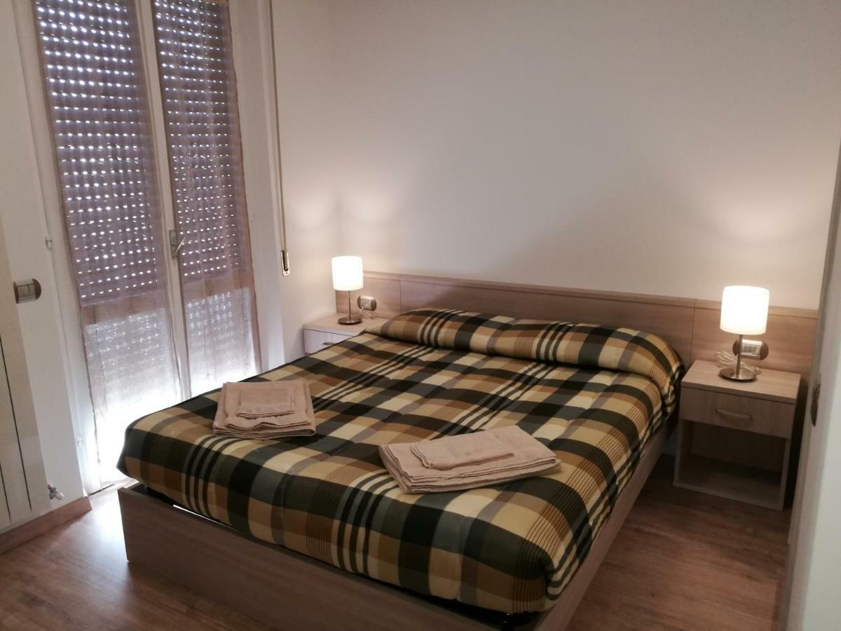 אסיסי House Degli Angeli Rooms מראה חיצוני תמונה